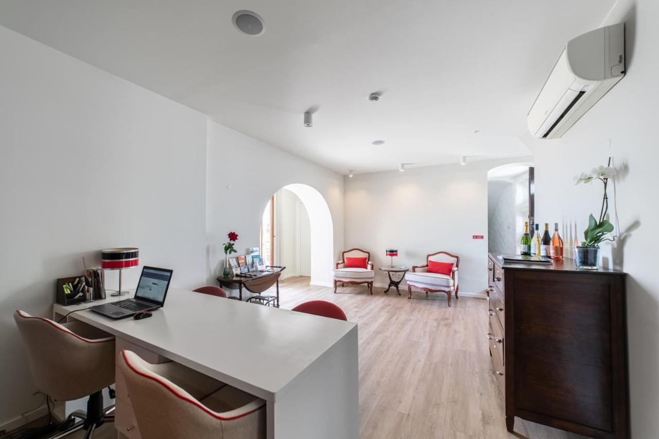 Castelo Guest House การ์วอยโร ภายนอก รูปภาพ